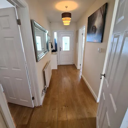 Stylish Family With Free Parking Near & Bath * Bristol